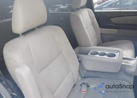 2017 Honda Odyssey Se z USA, uszkodzony, nr VIN 5FNRL5H38HB026269